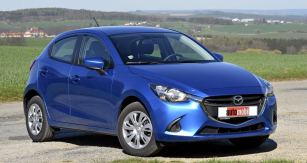 Mazda 2 nové generace sleduje směr snižování hmotnosti