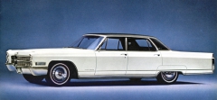 Cadillac Fleetwood Brougham, prestižní verze sedanu s vinylovou střechou
