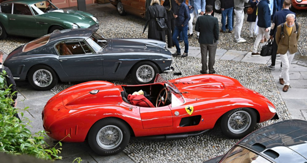 Ostrý tovární Spider Scaglietti Ferrari 335 S (1957) s bohatou sportovní, filmovou a aukční kariérou