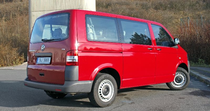 Volkswagen Transporter T5 V Novém Automobil Revue